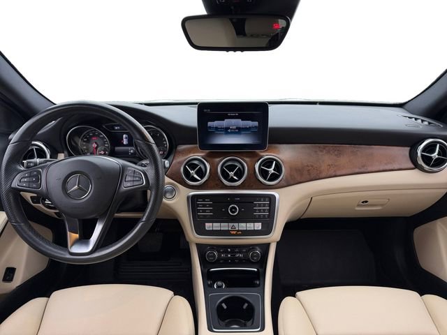 Used 2020 Mercedes-Benz GLA 250 image 12