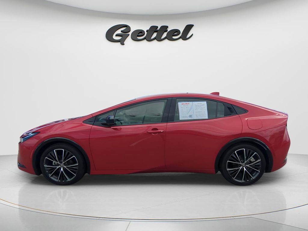 Used 2024 Toyota Prius XLE image 15