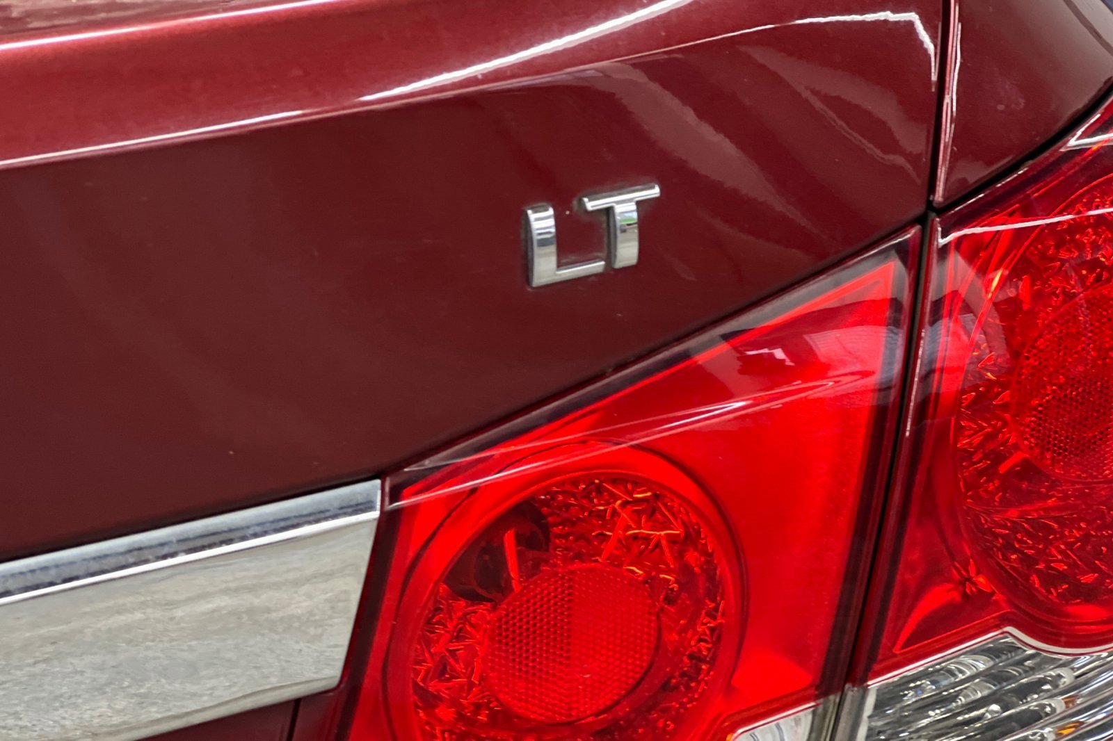 Used 2016 Chevrolet Cruze LT w/ Technology Package image 23