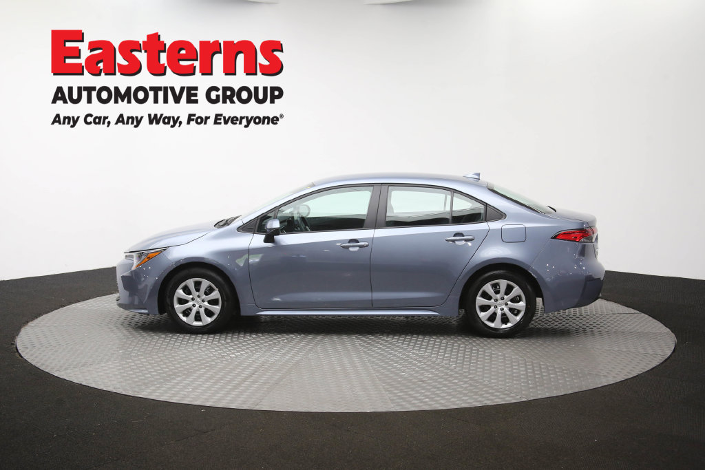 Used 2025 Toyota Corolla LE FWD image 62