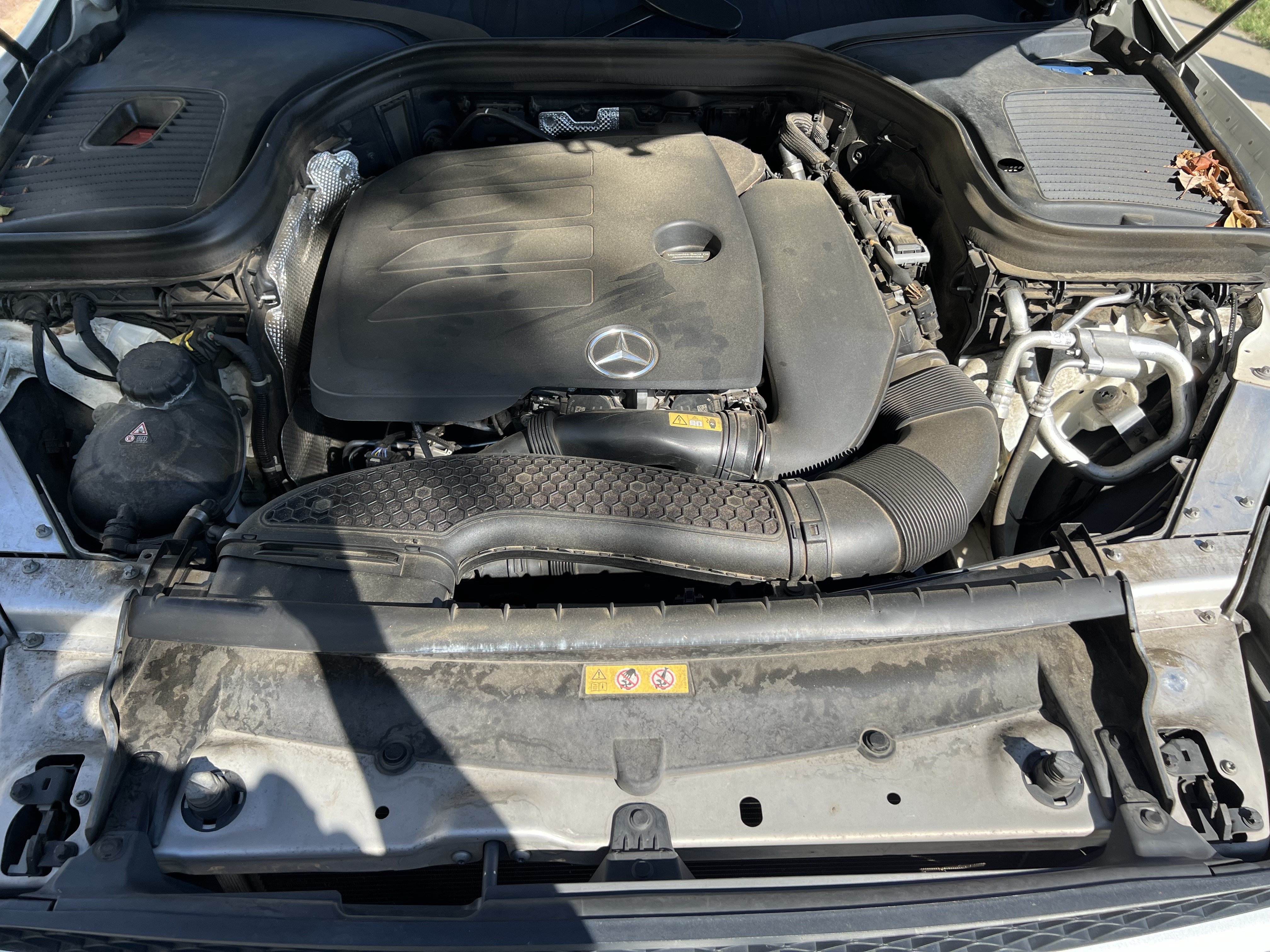Used 2020 Mercedes-Benz GLC 300 4MATIC image 36