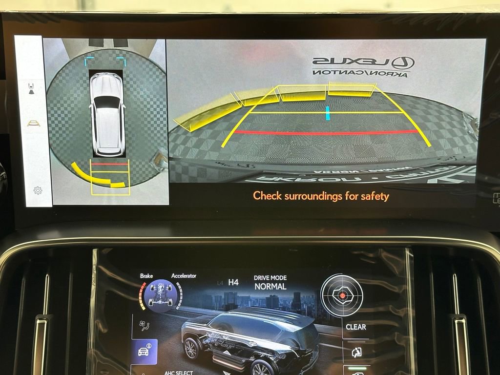 New 2026 Lexus LX 600 4WD w/ Interior Upgrade Package image 38