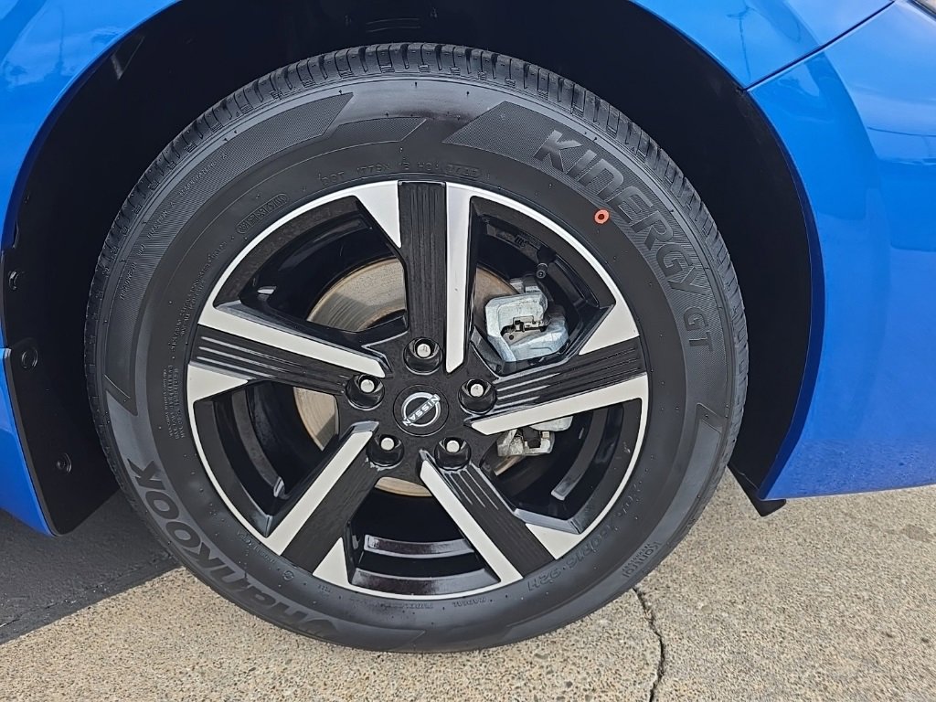 Used 2024 Nissan Sentra SV image 4