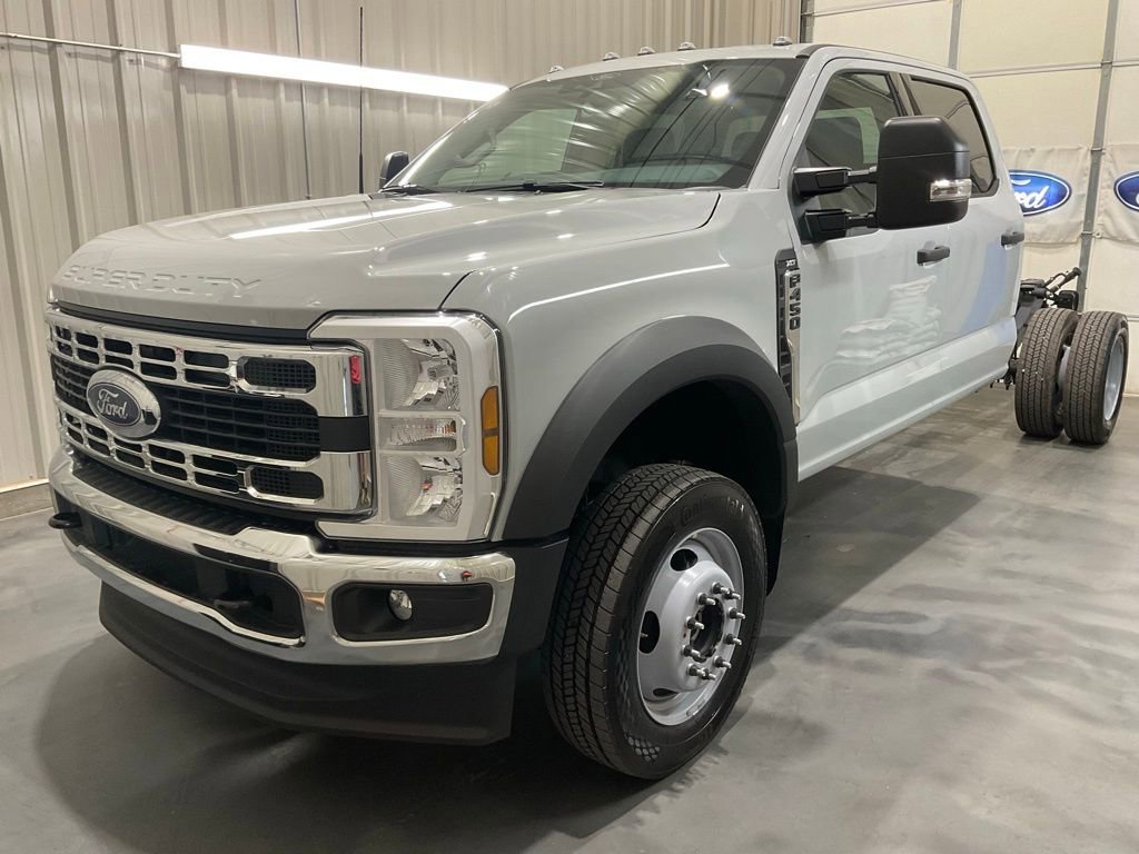 Used 2026 Ford F450 XLT w/ XLT Value Package AWD/4WD image 3