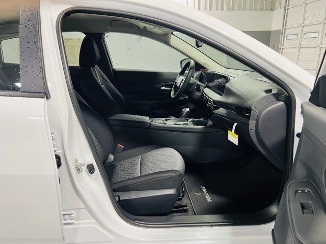 New 2026 Nissan Sentra SV image 32