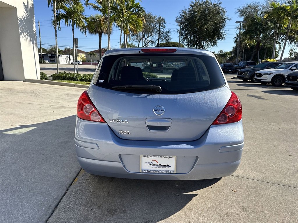 Used 2011 Nissan Versa 1.8 S w/ Plus Pkg image 3