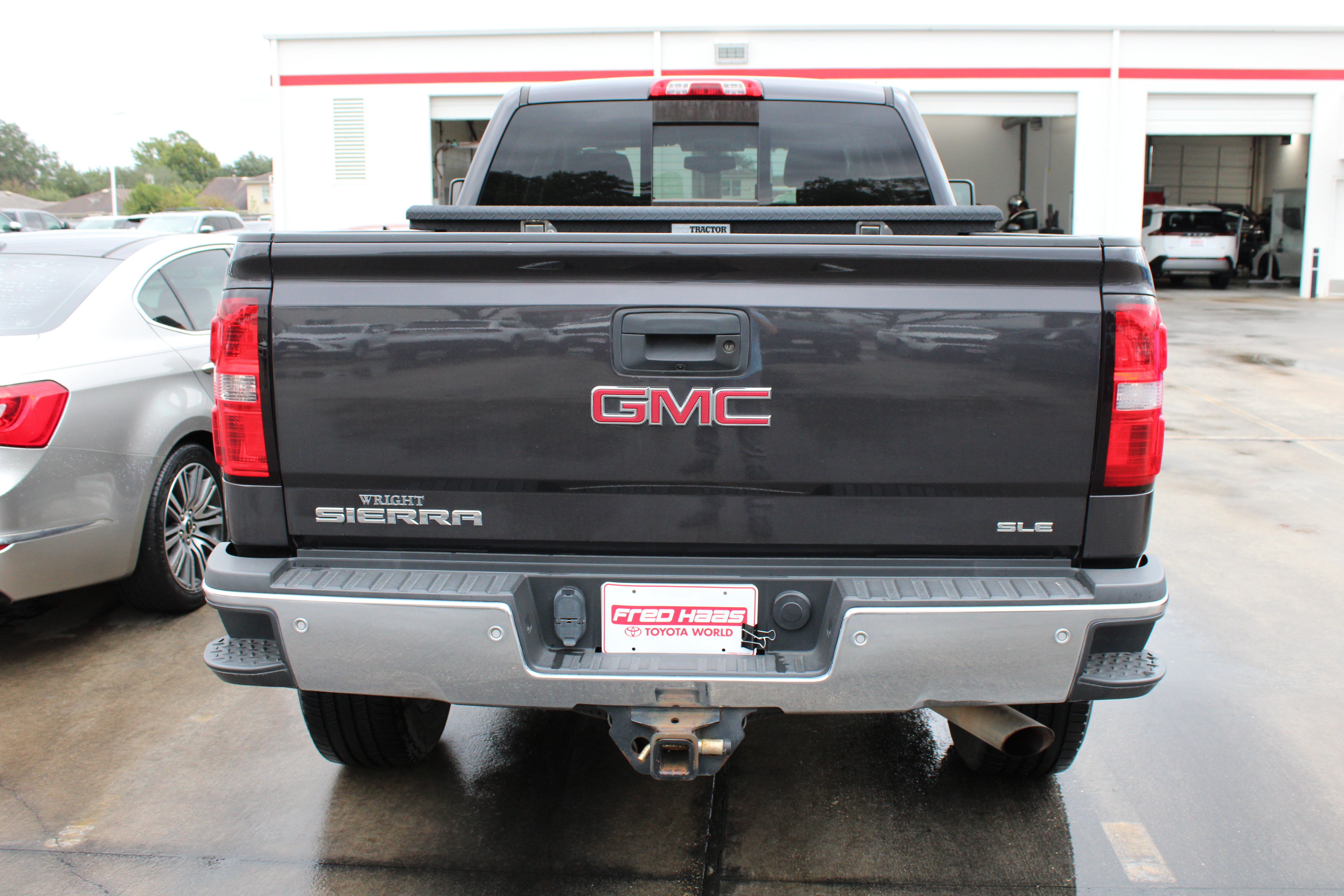 Used 2016 GMC Sierra 2500 SLE w/ SLE Preferred Package AWD/4WD image 7