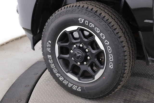 Used 2025 RAM 2500 Laramie AWD/4WD image 13