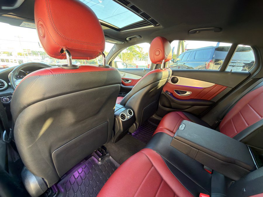 Used 2021 Mercedes-Benz GLC 300 4MATIC Coupe w/ AMG Line image 33