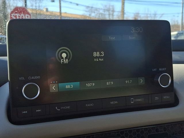 Used 2025 Honda HR-V LX image 17