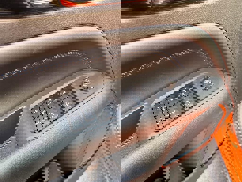 New 2026 Jeep Compass Limited image 10