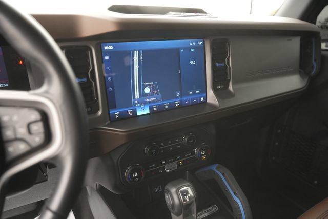 Used 2023 Ford Bronco Outer Banks image 25