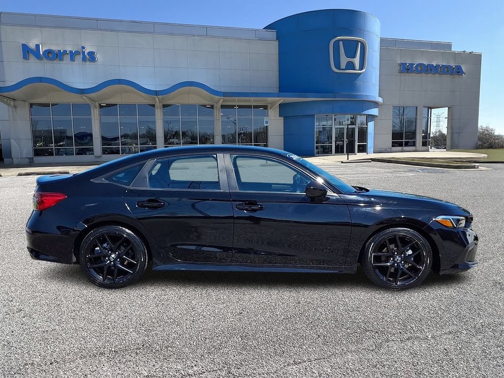 Used 2024 Honda Civic Sport image 5