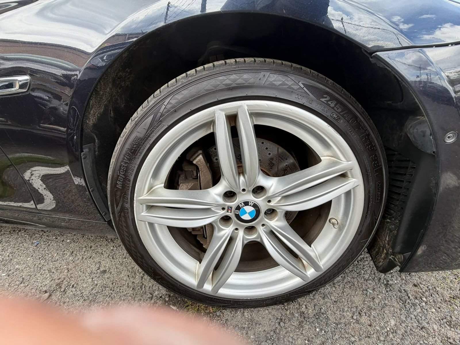 Used 2014 BMW 550i xDrive Sedan AWD/4WD image 31