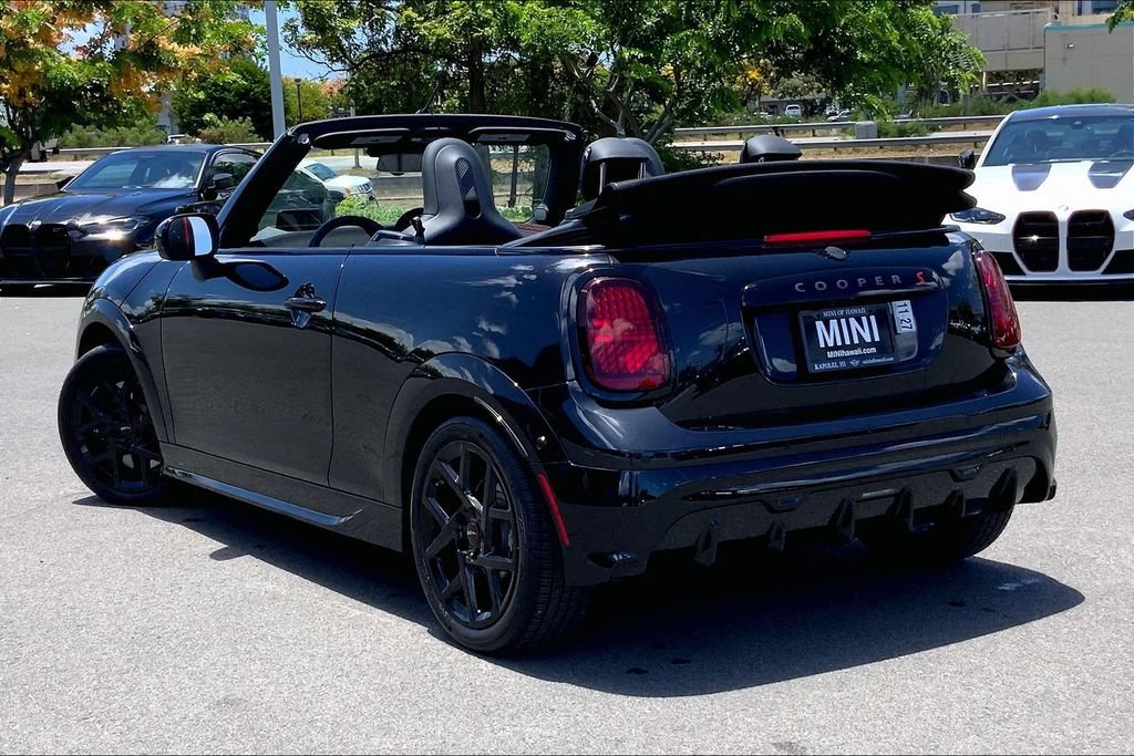 Used 2026 MINI Cooper S FWD image 12