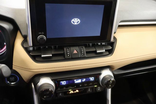 Certified 2025 Toyota RAV4 XLE Premium image 22