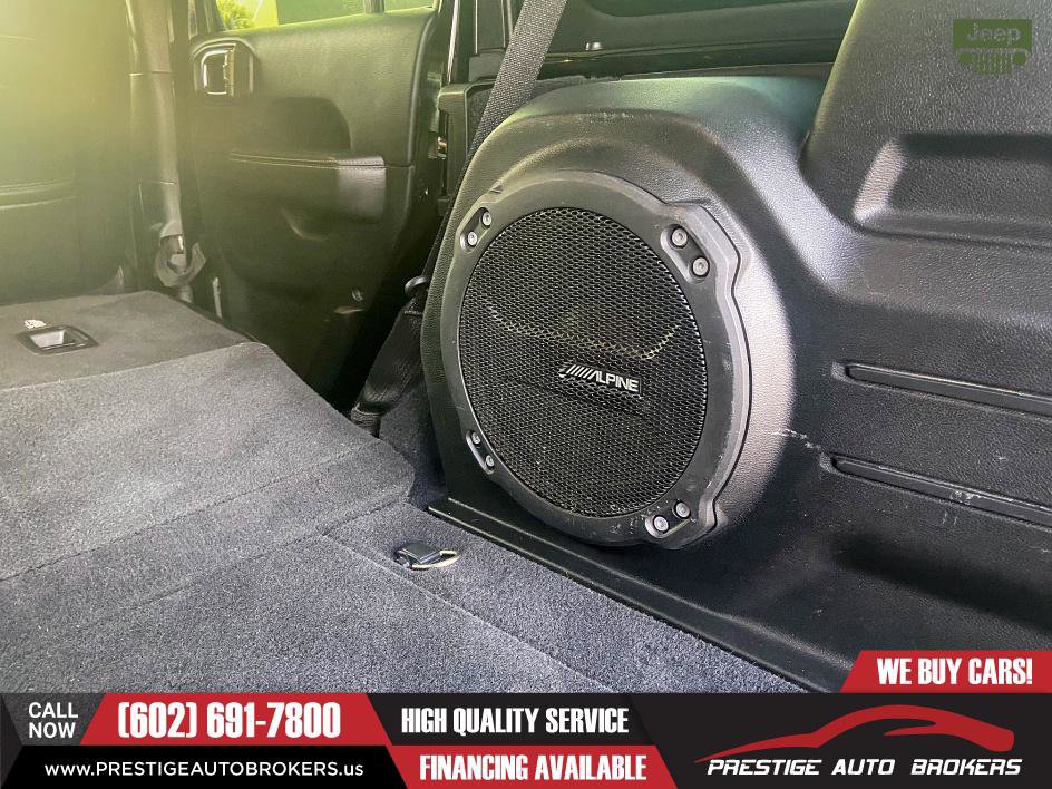 Used 2019 Jeep Wrangler Unlimited Sahara image 22