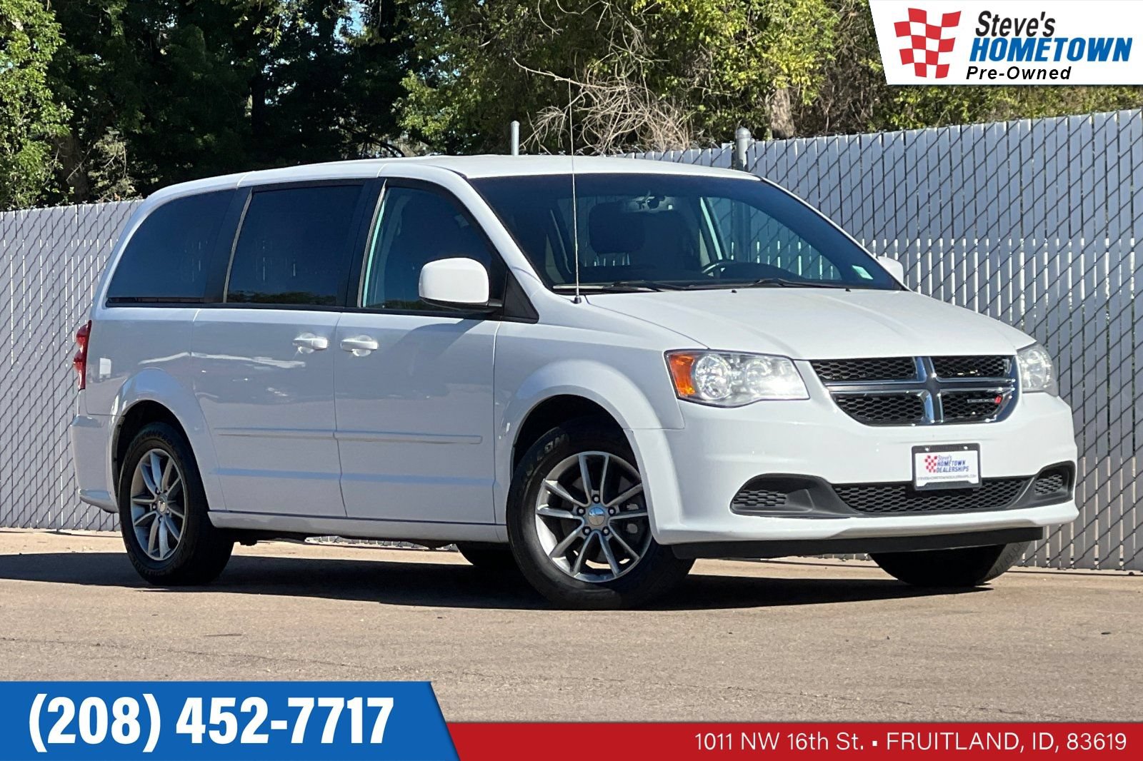 Used 2016 Dodge Grand Caravan SE