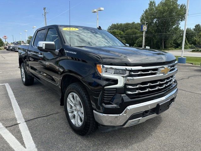 Used 2023 Chevrolet Silverado 1500 LTZ image 4