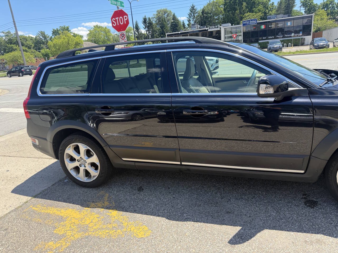 Used 2011 Volvo XC70 T6 AWD/4WD image 11