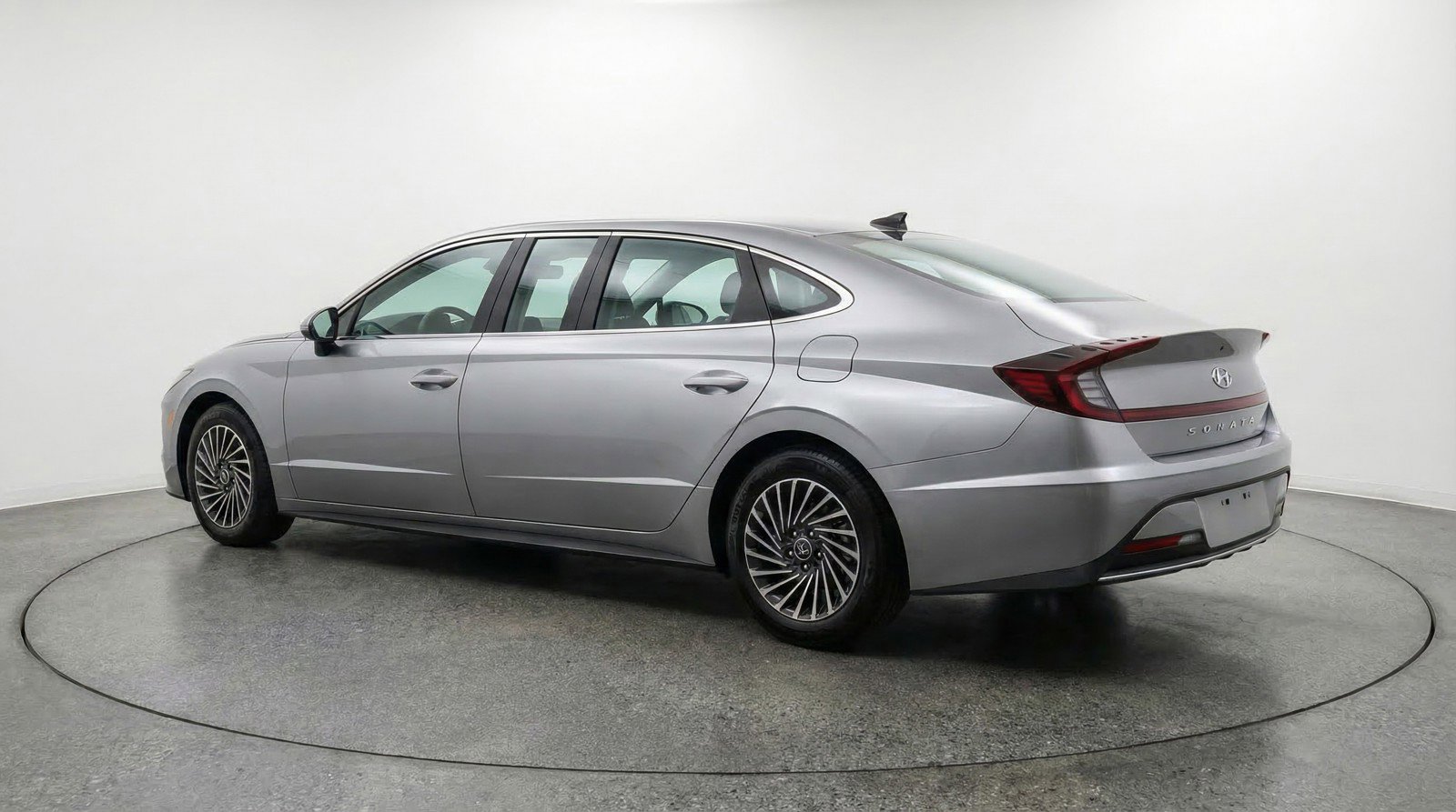 Used 2025 Hyundai Sonata SEL FWD image 6