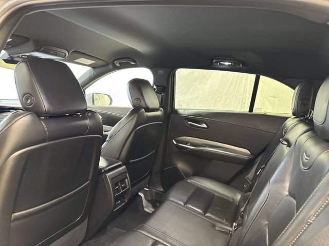 Used 2023 Cadillac XT4 Premium Luxury AWD/4WD image 13