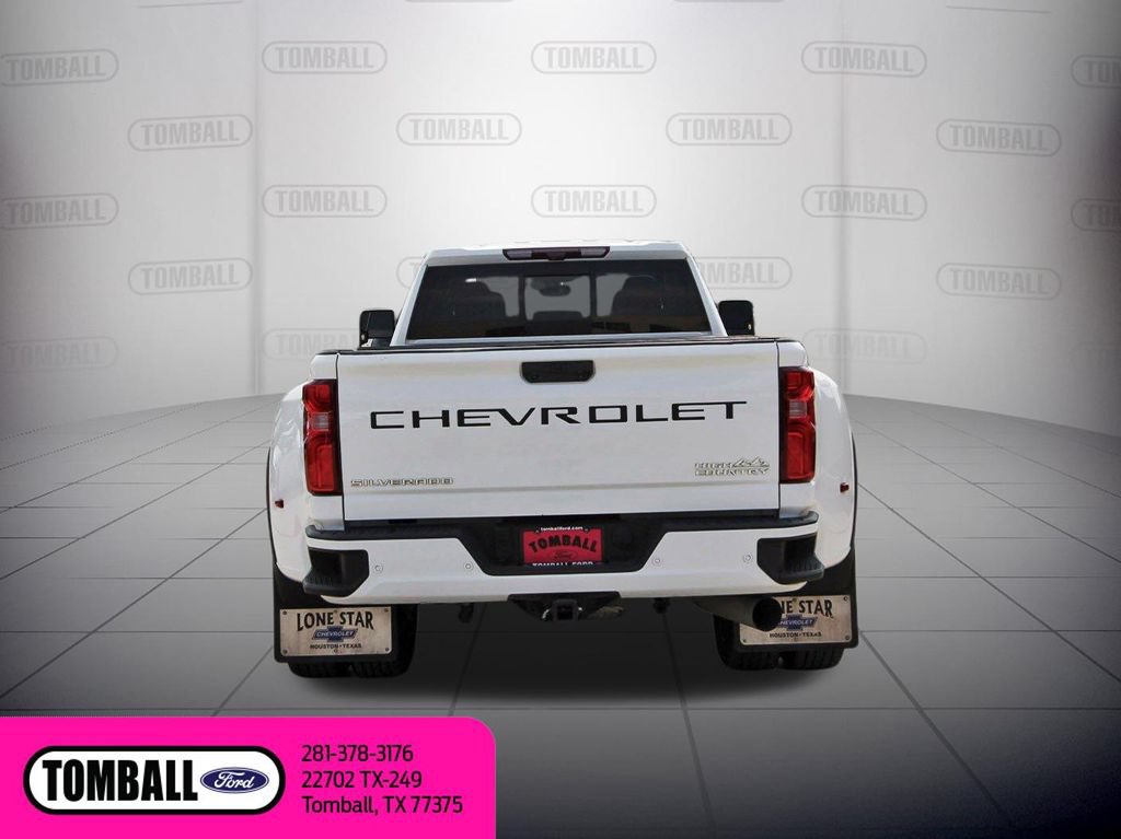 Used 2024 Chevrolet Silverado 3500 High Country w/ High Country Premium Package AWD/4WD image 7