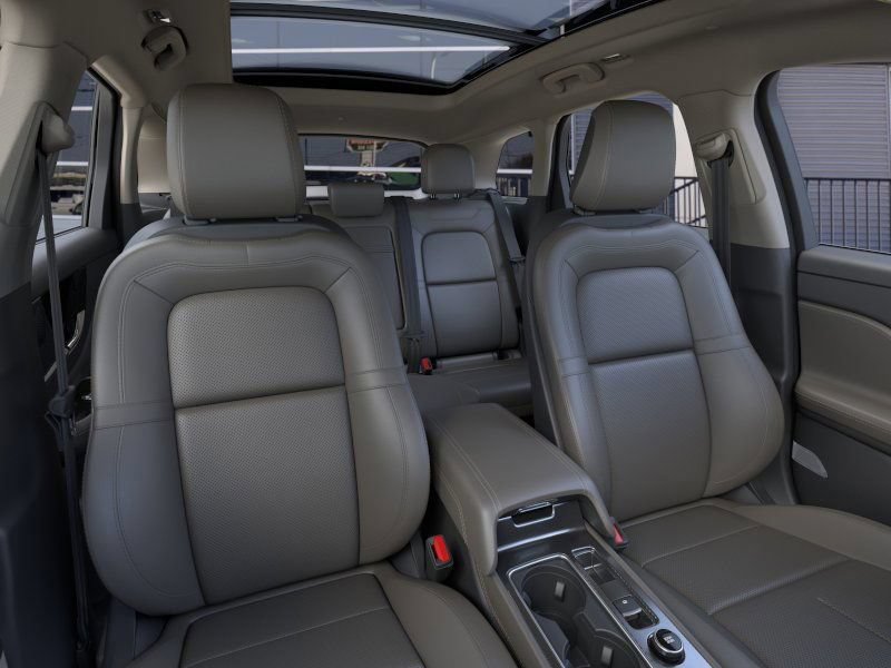 New 2026 Lincoln Corsair Premiere FWD image 10