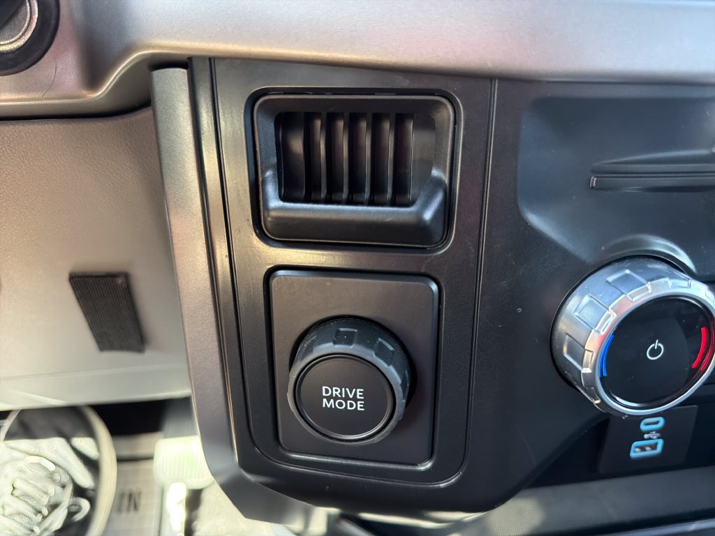 Used 2024 Ford F150 XLT RWD image 36