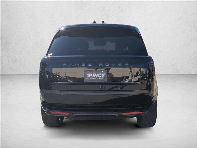 Used 2025 Land Rover Range Rover SE AWD/4WD image 6