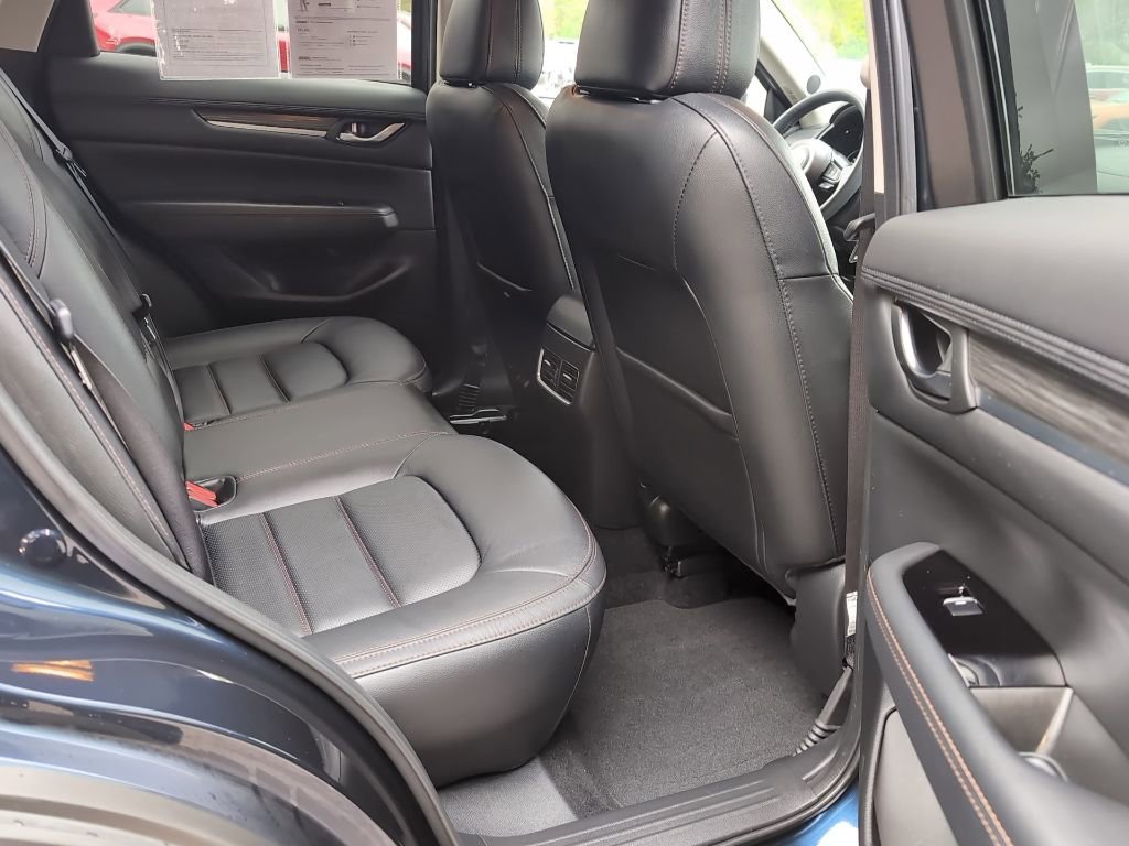 Certified 2022 MAZDA CX-5 AWD 2.5 S w/ Premium Plus Pkg image 6