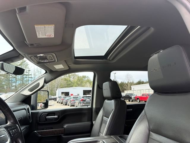 Used 2022 GMC Sierra 2500 Denali w/ Denali Ultimate Package AWD/4WD image 23