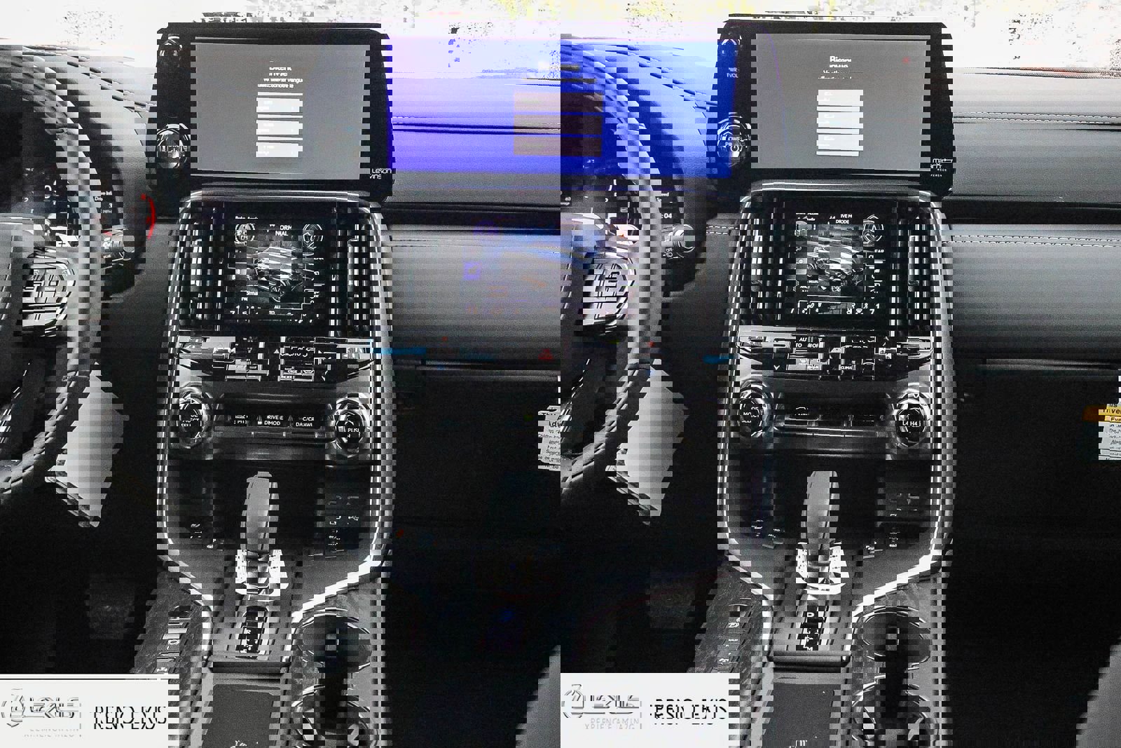 New 2026 Lexus LX 700h Luxury image 16