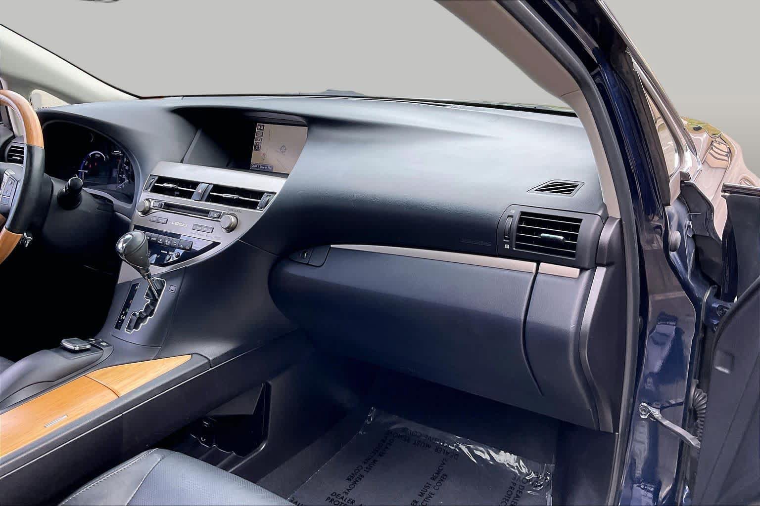 Used 2015 Lexus RX 450h AWD image 18