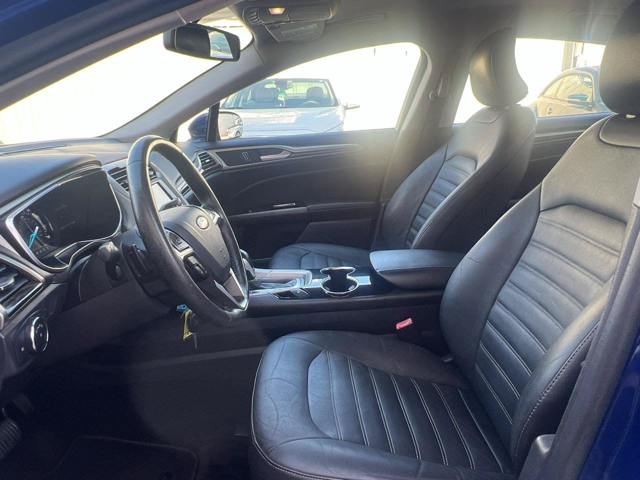 Used 2016 Ford Fusion SE w/ Equipment Group 202A AWD/4WD image 10