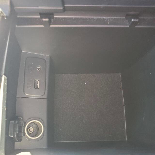 Used 2015 Subaru Forester 2.5i Premium w/ All-Weather Package image 28