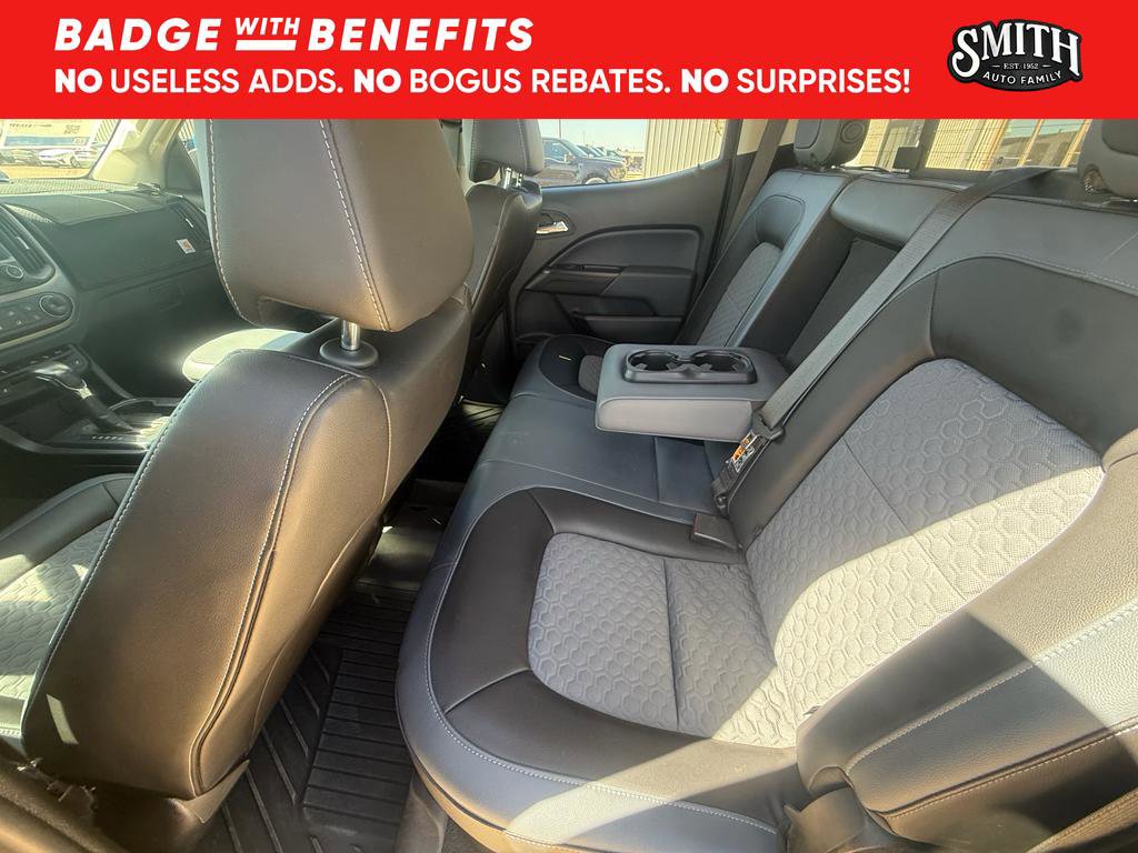 Used 2022 Chevrolet Colorado Z71 AWD/4WD image 19