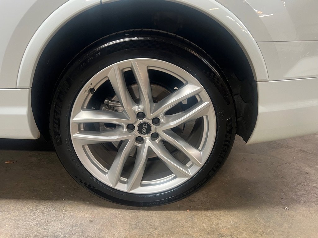 Used 2018 Audi Q7 3.0T Prestige image 15