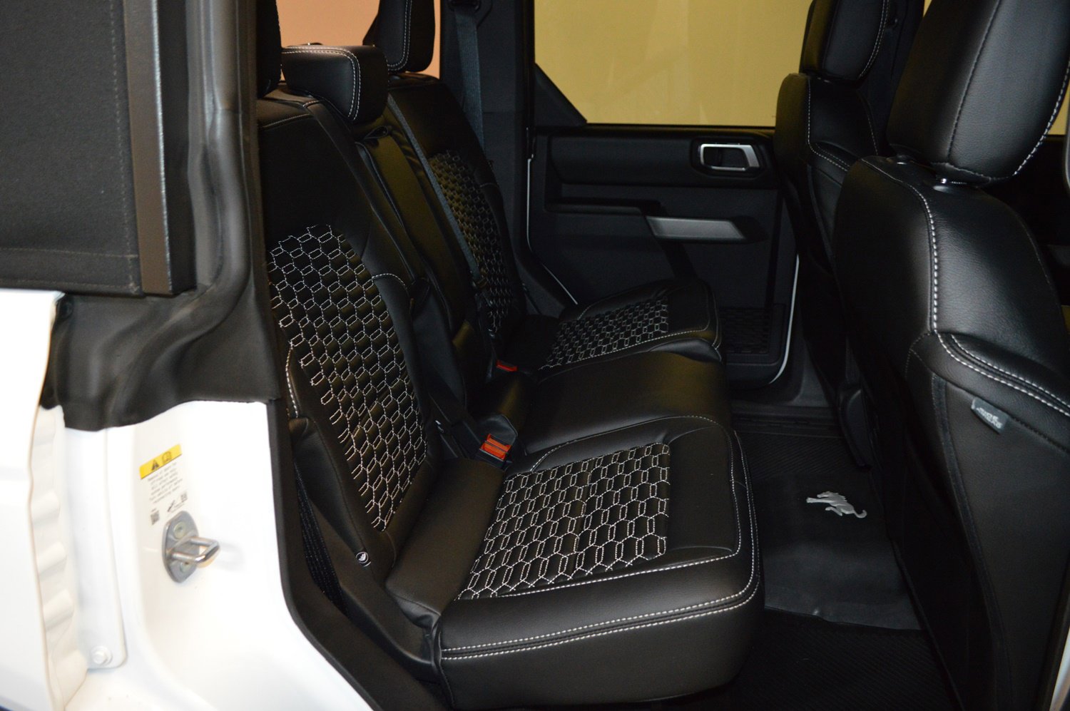 Used 2023 Ford Bronco Wildtrak image 12