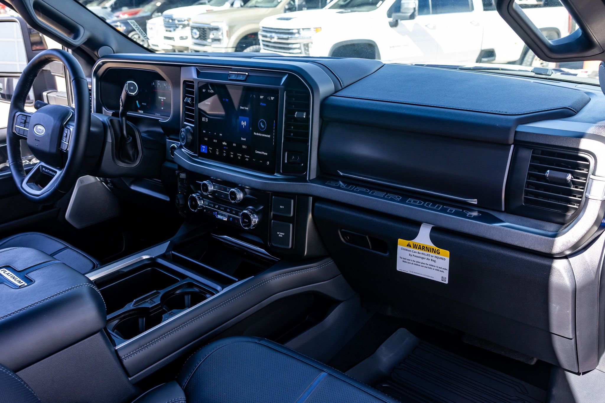 Used 2026 Ford F450 Platinum w/ FX4 Off-Road Package image 18