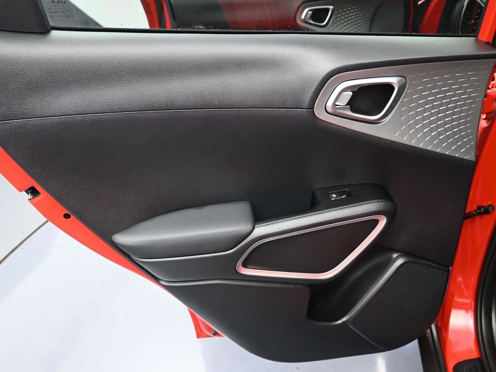 Used 2024 Kia Soul S image 22
