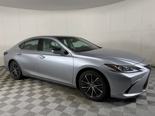 Certified 2024 Lexus ES 350 w/ Premium Package FWD image 11
