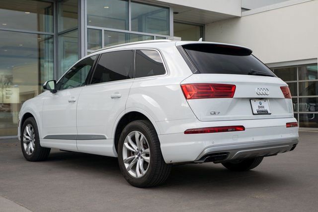Used 2019 Audi Q7 3.0T Premium w/ Convenience Package image 4