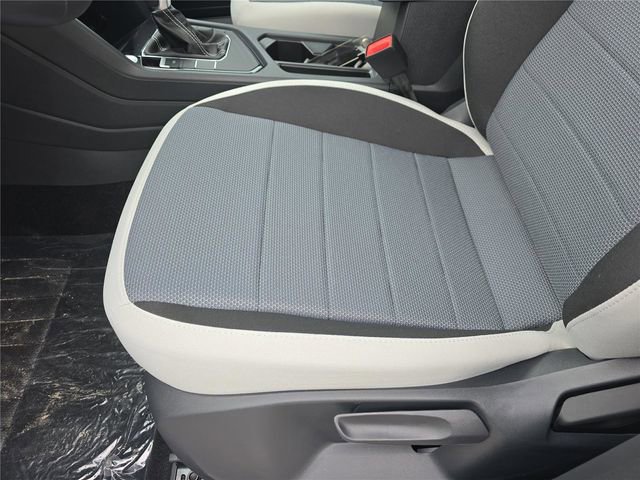 New 2025 Volkswagen Taos S image 14