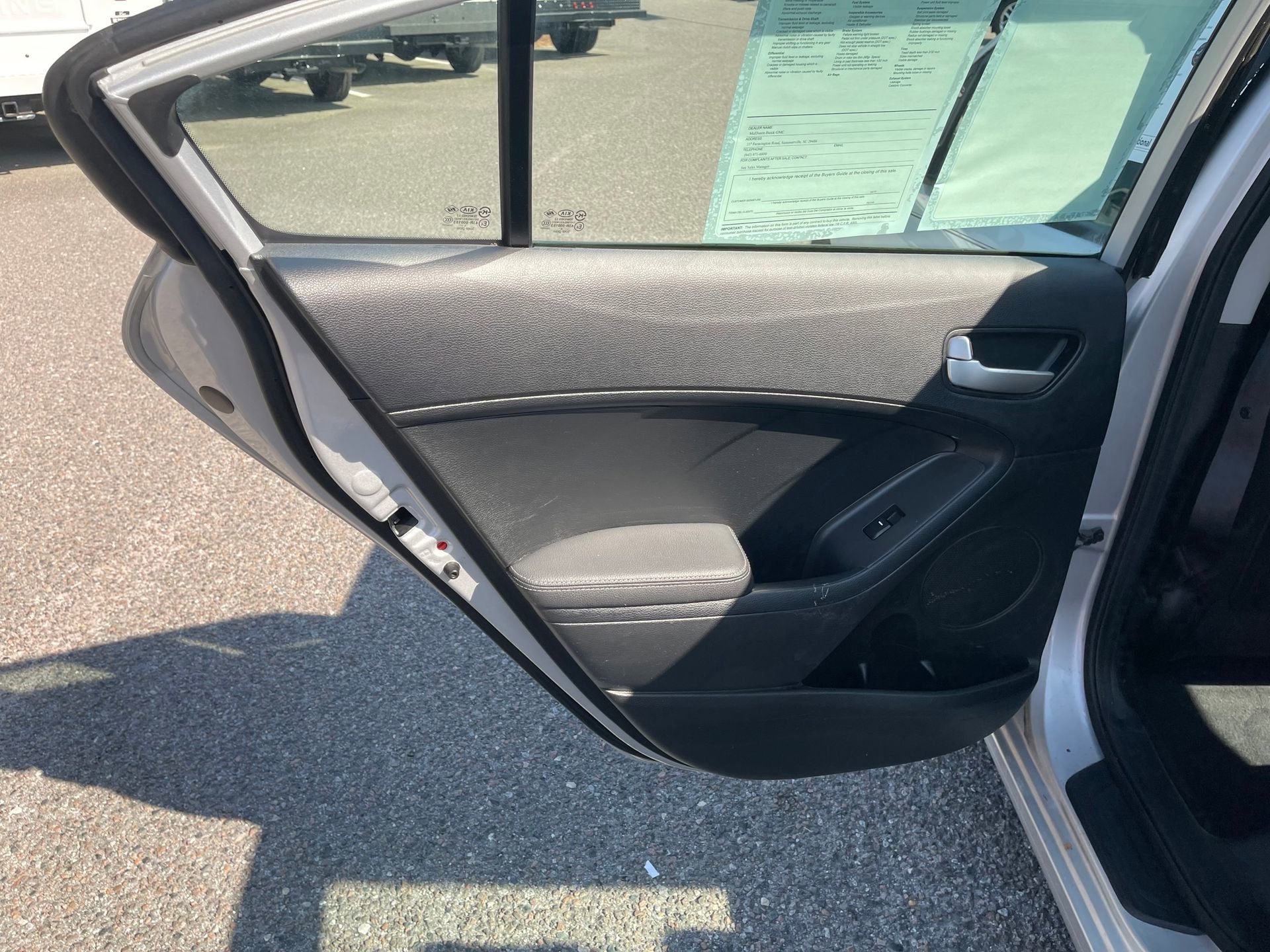 Used 2017 Kia Forte LX image 20