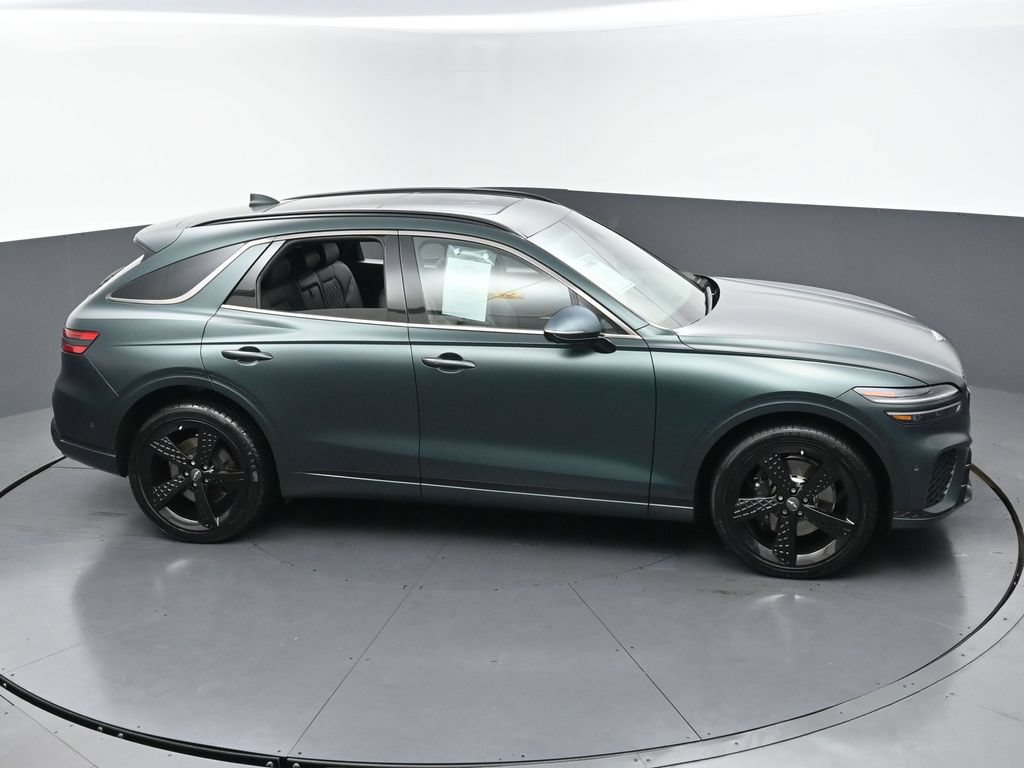 Used 2024 Genesis GV70 3.5T Sport w/ Sport Advanced Package AWD/4WD image 43