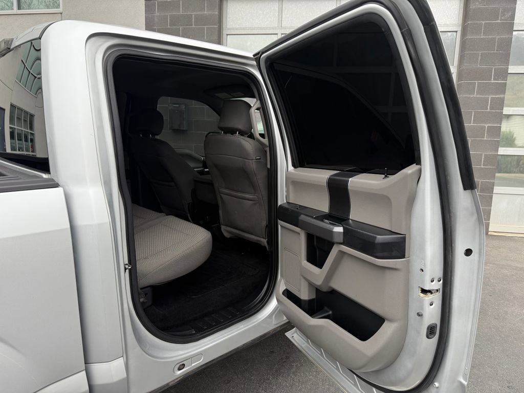 Used 2015 Ford F150 XLT w/ Trailer Tow Package AWD/4WD image 22