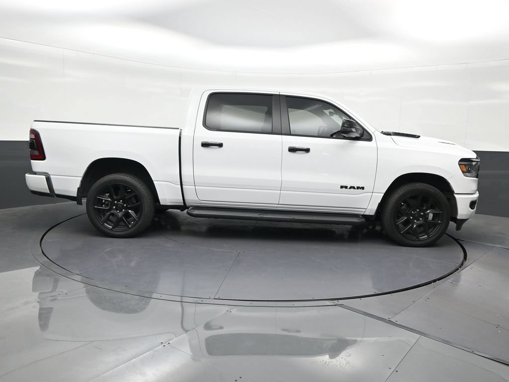 Used 2024 RAM 1500 Laramie AWD/4WD image 7