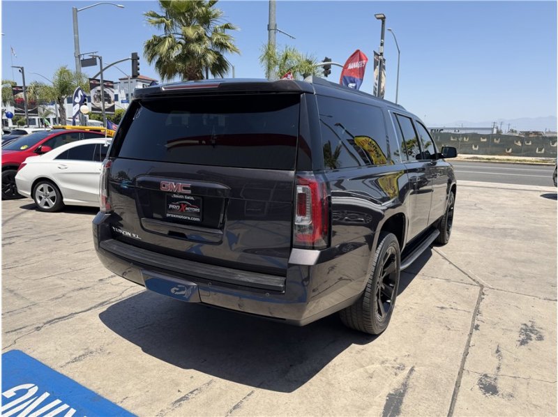 Used 2016 GMC Yukon XL SLT w/ Open Road Package RWD image 63