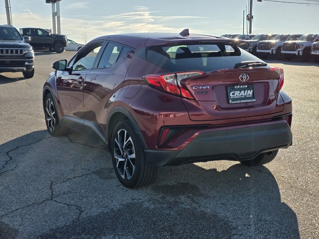 Used 2018 Toyota C-HR XLE image 5